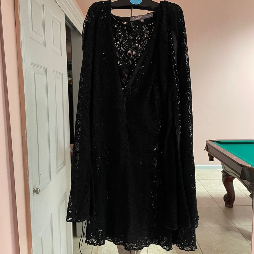 HALEY BOB LACE BLACK TUNICS M